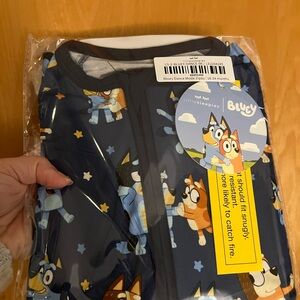 Little sleepies - BLUEY